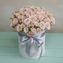 Цветочная композиция из Розы в шляпной коробке в Будогощь