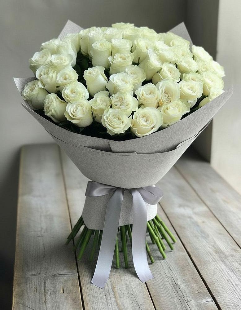 Букет 35 Белых роз в Будогощь