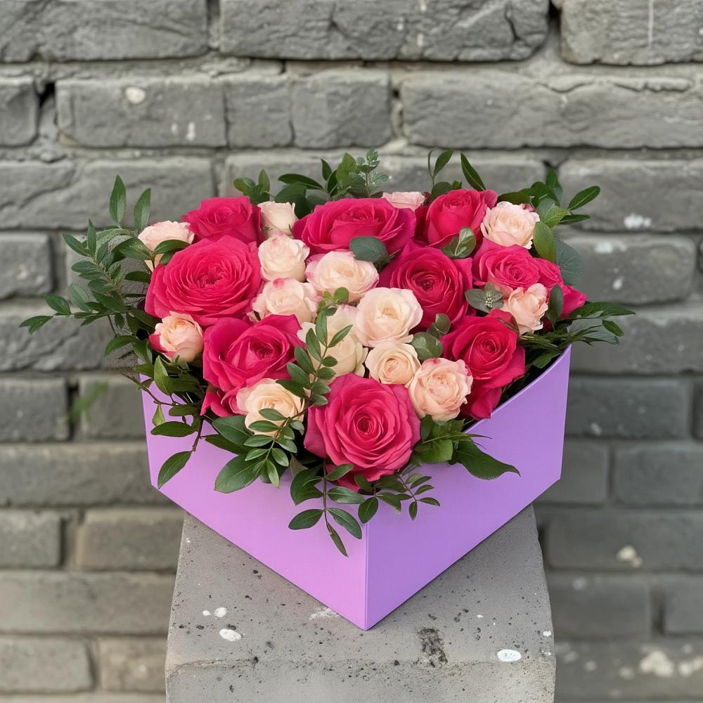 Цветочная композиция из Розы в коробке в Будогощь