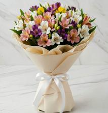 Букет цветов из:  Альстромерии в Будогощь