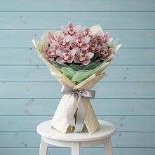 Букет цветов из:  Орхидеи и Розы в Будогощь