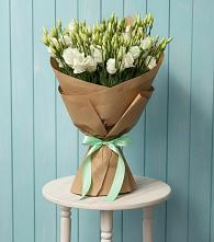 Букет цветов из:  Лизиантусы в Будогощь