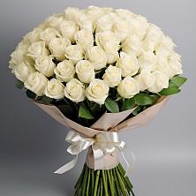 Букет 101 беля роза Белоснежка в Будогощь