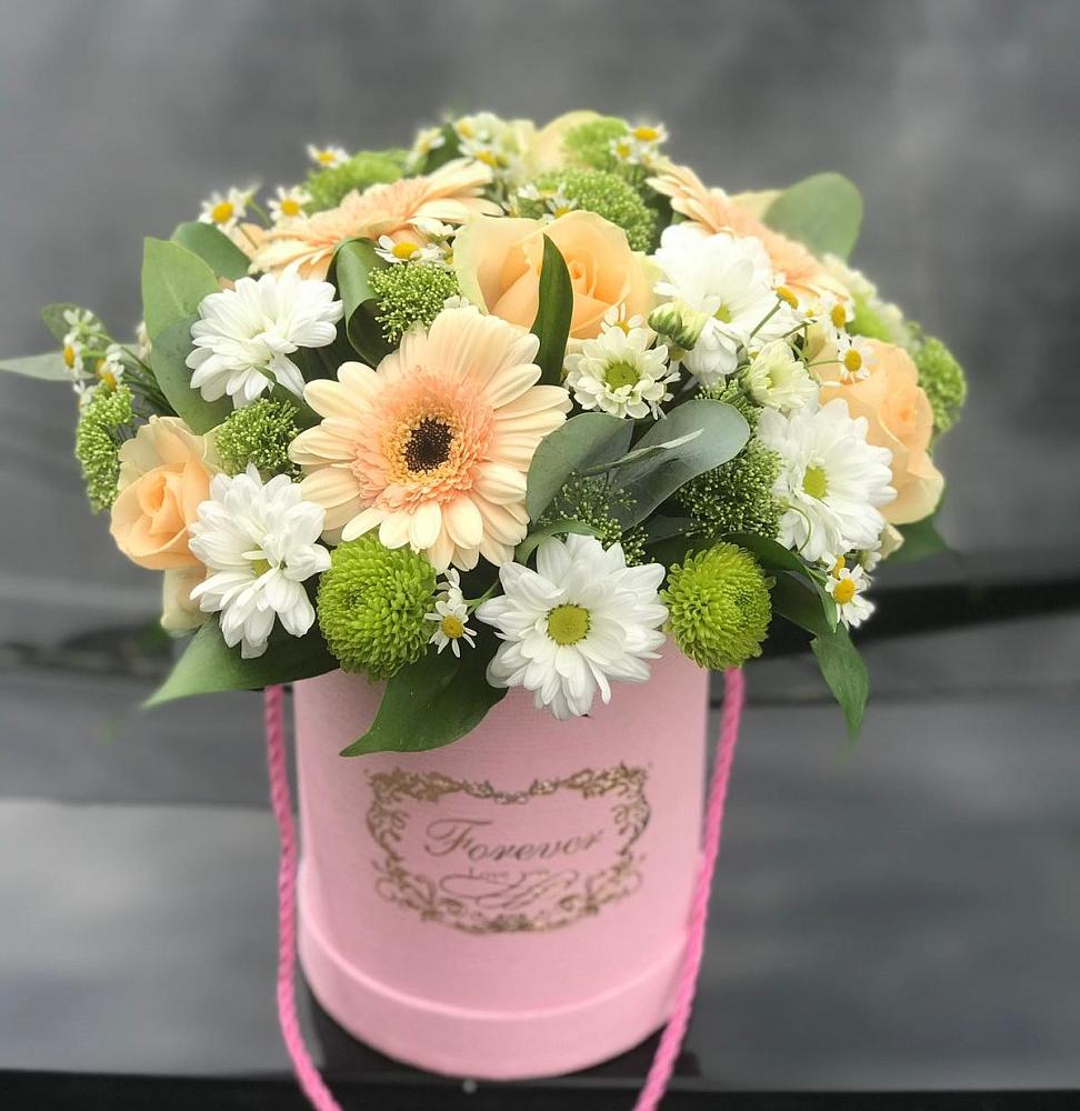 Цветочная композиция из Розы, Герберы и Хризантемы в шляпной коробке в Будогощь